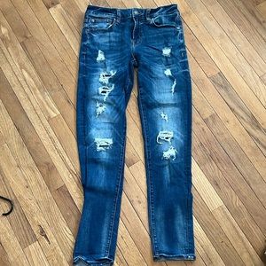 Men’s American eagle distressed jeans